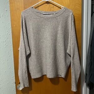 Cyrus Women's Ribbed Crew Neck Sweater - Light Tan